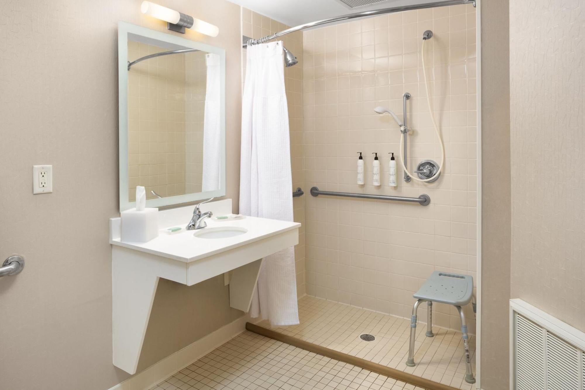 Springhill Suites Milford Exterior foto